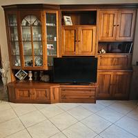 mobile arte povera con cristalliera