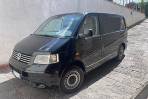 Volkswagen transporter auto funebre
