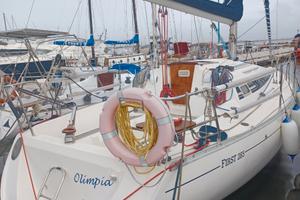 Barca a vela Beneteau First 285