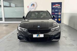BMW 330 e Touring Msport Plug-in 292cv
