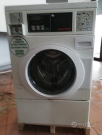 lavatrice speed queen 