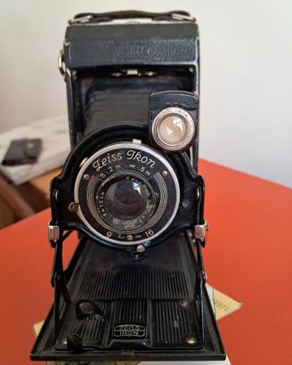 Vintage Zeiss macchina fotografica con soffietto