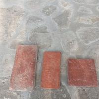 Antichi mattoni in cotto per pavimentazione