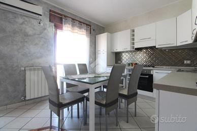 3 LOCALI A AGROPOLI