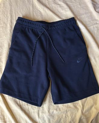 Pantaloncino nike tech nero