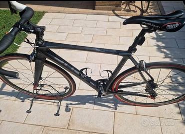 bici da strada focus