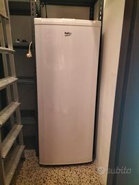 congelatore a Torre 6 ripiani 4 cassetti 