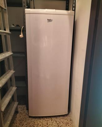 congelatore a Torre 6 ripiani 4 cassetti 