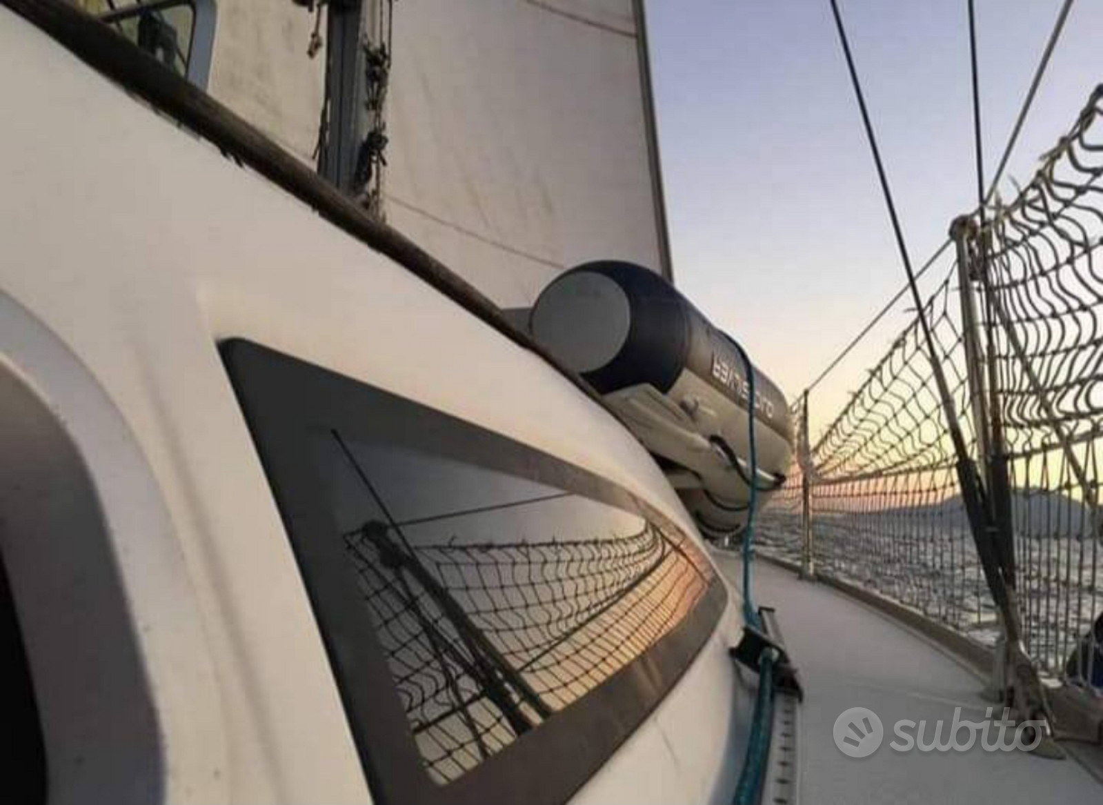 SUN ODYSSEY 32 (JEANNEAU) — View photo 1