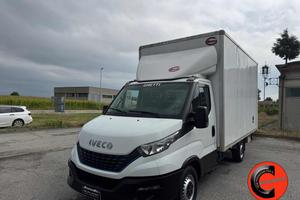 IVECO Daily 35 S14 N.P 3.0 CNG L4 CABINATO BOX M