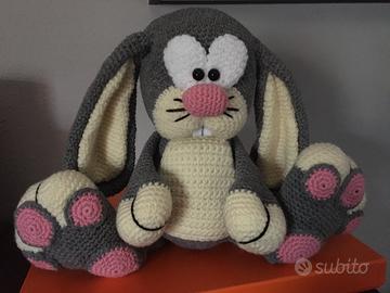 Coniglietto Pasquale all'uncinetto