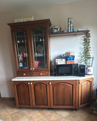 Cucina classica componibile forno, fornelli frigo
