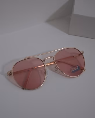 Occhiali da sole lenti rosa