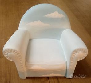 Ceramica artistica - poltroncina nuvole Magritte