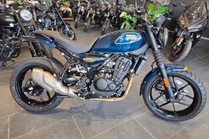 Royal Enfield Guerrilla 450