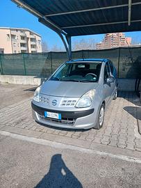 nissan pixo 2010 benzina