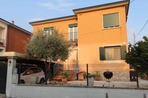 PORZIONE DI BIFAMILIARE A VICENZA
