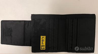 Portafogli in tessuto con porta tessere