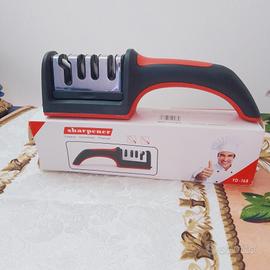 affilacoltelli sharpner nero e rosso con manico