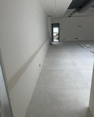 Uffici a teverola ristrutturati