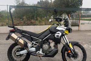Aprilia tuareg 660