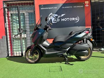 Yamaha X-Max 300