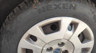 2 gomme auto + ruotino