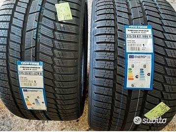 Coppia gomme invernali nuovi 325 30 21 toyo