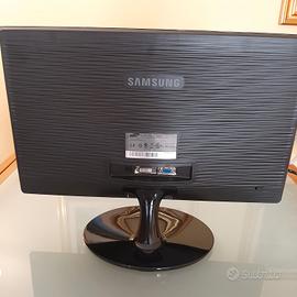Monitor PC  Samsung  Full HD 23 Pollici