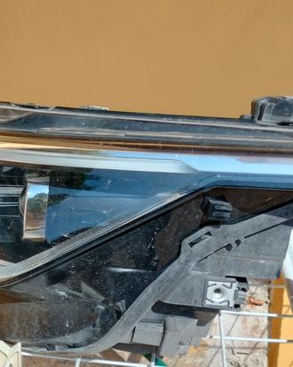 Faro "Matrix" anteriore sinistro, originale Golf 8