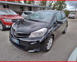 Toyota Yaris 1.0 5 porte