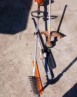 Decespugliatore da giardinaggio