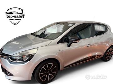 Renault Clio 1.2 75CV 5 porte Zen Si Neopatentati