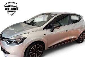 Renault Clio 1.2 75CV 5 porte Zen Si Neopatentati