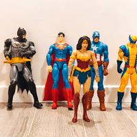 Set action figure supereroi (Batman, Superman, Won