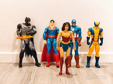 Set action figure supereroi (Batman, Superman, Won