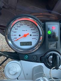 Honda Hornet 600 del 2003, 41600km.