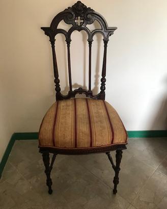 Coppia di sedie d'antiquariato stile Liberty