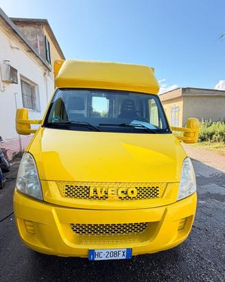 Autonegozio paninoteca ambulante food truck