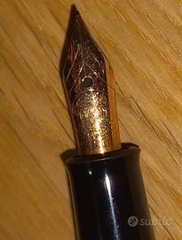 Penna stilografica da collezione Pelikan 14C-585