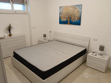 Camera da letto armadio mobile bagno divano 