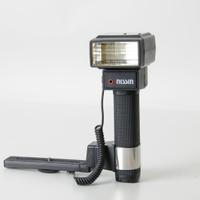 Flash a torcia Nissin