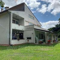 Villa o villino Jesi [A4243368]