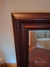 Specchiera classica in legno con specchio effetto