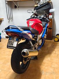 Honda CBR 600F 2001