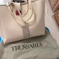 Borsa bianca trussardi Vendita in Abbigliamento e accessori Subito