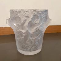 Vaso Lalique