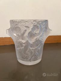 Vaso Lalique