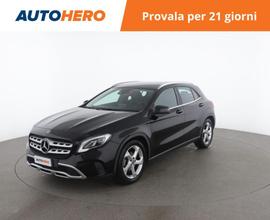 MERCEDES-BENZ GLA 180 JD69342