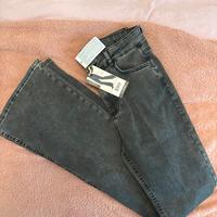 Pantaloni grigi a zampa d’elefante Calzedonia